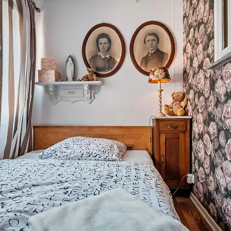 Kleine Oase Stuhr Im Container E G Apartment *