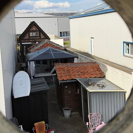 Kleine Oase Stuhr Im Container E G *